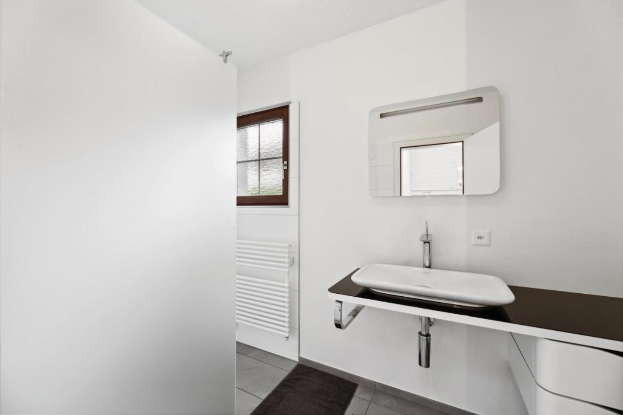 Sonniges Apartment Mit Traumhaftem Bergblick บูคส์ ภายนอก รูปภาพ