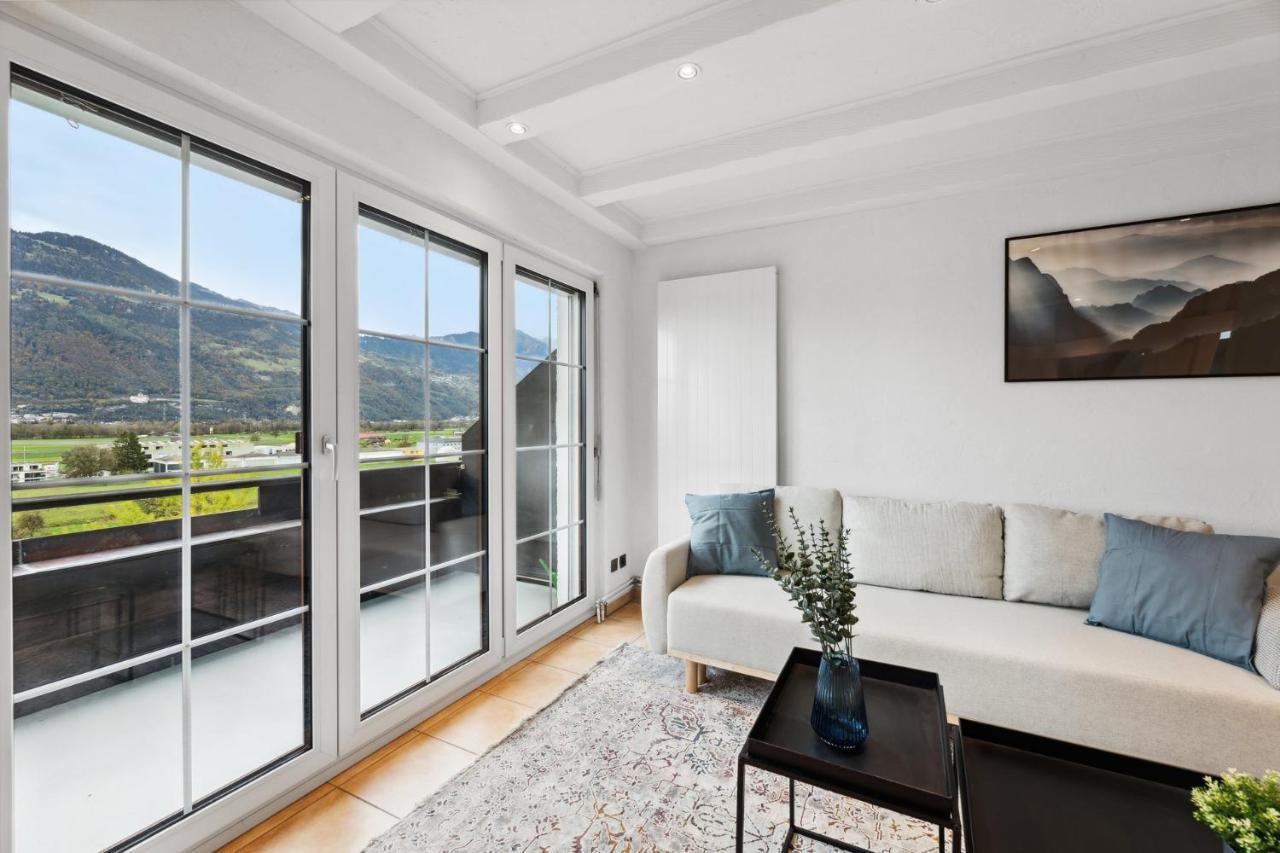 Sonniges Apartment Mit Traumhaftem Bergblick บูคส์ ภายนอก รูปภาพ