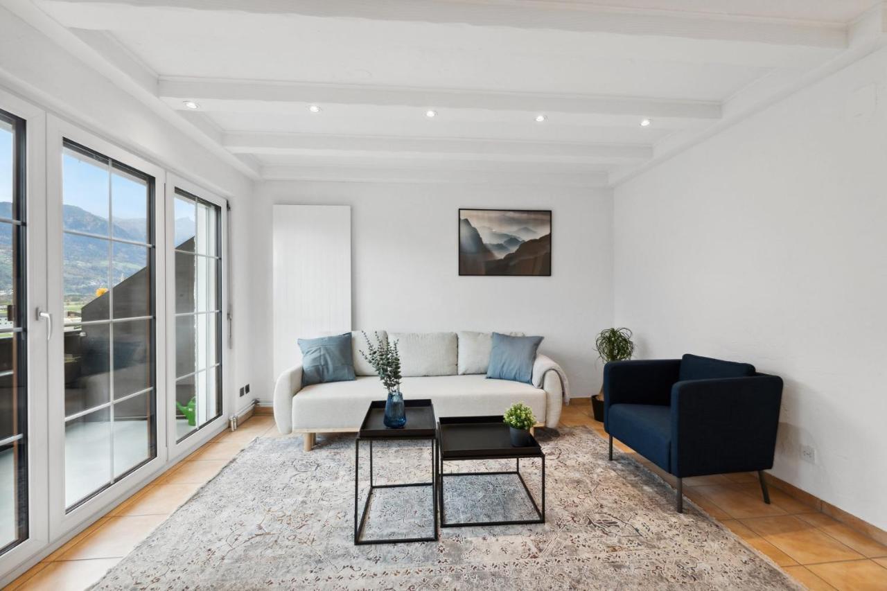 Sonniges Apartment Mit Traumhaftem Bergblick บูคส์ ภายนอก รูปภาพ
